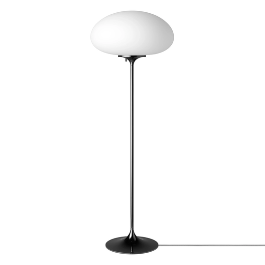 GUBI Stemlite lattiavalaisin, 110 cm, himmennettävä, musta kromi