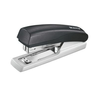 Leitz Nitoja Leitz 5517 10 ark. musta