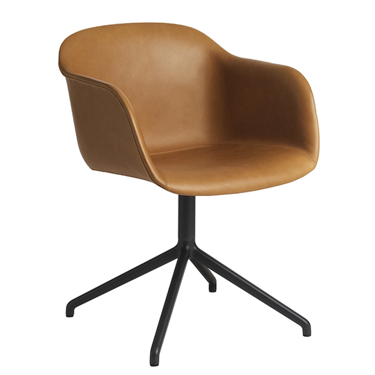 Muuto Fiber tuoli käsinojilla, pyörivä, konjakki nahka - musta