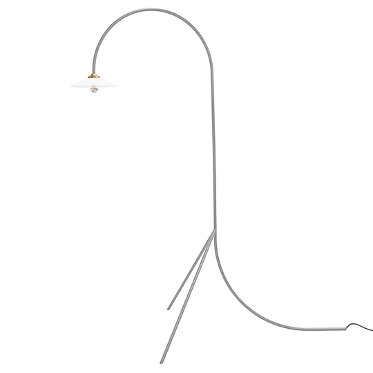 valerie_objects Standing Lamp n1, vaaleanharmaa