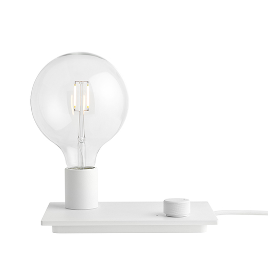 Muuto Control pöytävalaisin, valkoinen